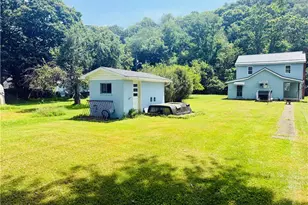 1231 and 1233 Pegtown Ave, Apollo Boro, PA 15673 - Photo 13