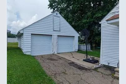 111 McCandless Ave, Twp of But NW, PA 16001 - Photo 7