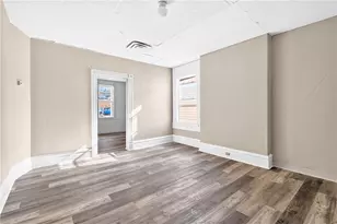 30 W Pike St, Canonsburg, PA 15317 - Photo 13