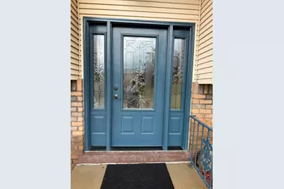 2805 Knights Ct, Lower Burrell, PA 15068 - Photo 3