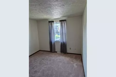2805 Knights Ct, Lower Burrell, PA 15068 - Photo 17