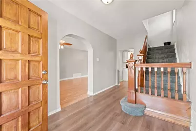 2734 Philadelphia Ave, Pittsburgh, PA 15216 - Photo 5