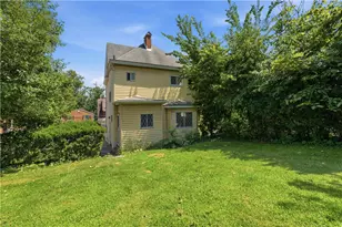 2734 Philadelphia Ave, Pittsburgh, PA 15216 - Photo 29