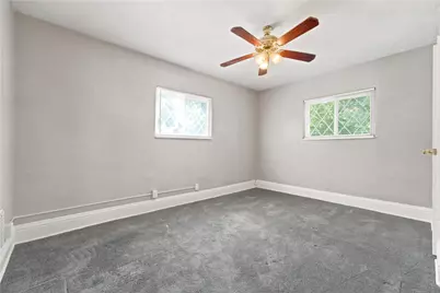 2734 Philadelphia Ave, Pittsburgh, PA 15216 - Photo 17