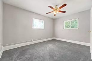 2734 Philadelphia Ave, Pittsburgh, PA 15216 - Photo 17