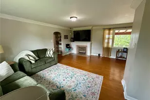 1632 Scenery Dr, Elizabeth Twp/Boro, PA 15037 - Photo 5