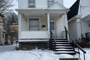 713 Monroe St, New Castle, PA 16101 - Photo 1