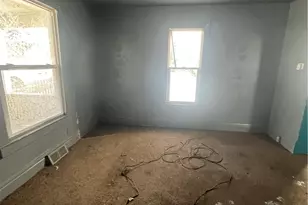 824 Franklin Ave, New Castle, PA 16101 - Photo 5