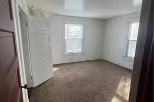 824 Franklin Ave, New Castle, PA 16101 - Photo 13