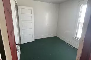 824 Franklin Ave, New Castle, PA 16101 - Photo 11