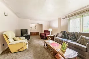 3520 Pittsburgh Rd, Perryopolis, PA 15473 - Photo 7