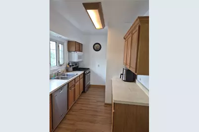 1037 6th St, Jefferson Hills, PA 15088 - Photo 5