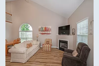 7036 Clubview Drive, South Fayette, PA 15017 - Photo 3