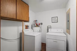 1090-1094 N Darby Rd, Hermitage, PA 16148 - Photo 23