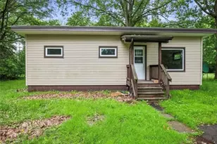 1090-1094 N Darby Rd, Hermitage, PA 16148 - Photo 5