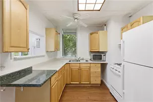 340 Queensbury St, Banksville/Westwood, PA 15205 - Photo 7