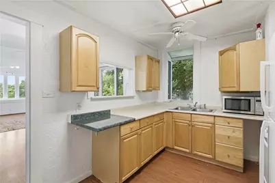 340 Queensbury Street, Banksville/Westwood, PA 15205 - Photo 9