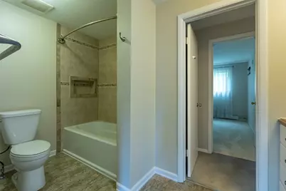 221 Woodbridge Ct, Ross Twp, PA 15237 - Photo 17