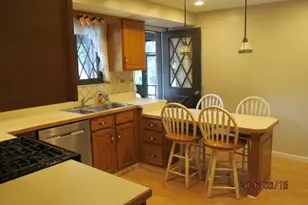 1648 Queens Dr, South Park, PA 15129 - Photo 11