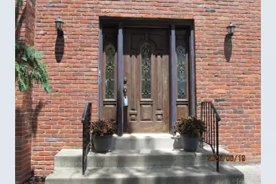 1648 Queens Dr, South Park, PA 15129 - Photo 7