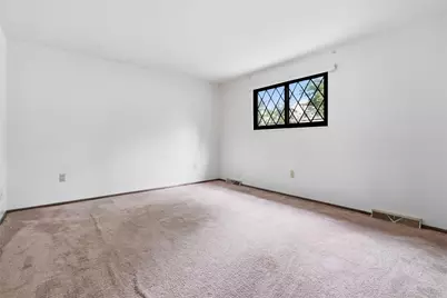 1648 Queens Dr, South Park, PA 15129 - Photo 31