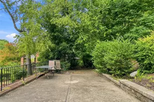 1648 Queens Dr, South Park, PA 15129 - Photo 43