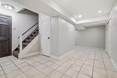 1648 Queens Dr, South Park, PA 15129 - Photo 35