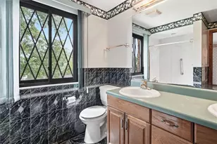1648 Queens Dr, South Park, PA 15129 - Photo 23