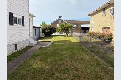 641 3rd St, Donora, PA 15033 - Photo 5