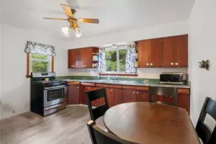 1090-1094 N Darby Rd, Hermitage, PA 16148 - Photo 11