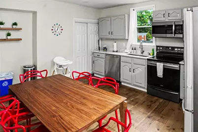 921 Saint Anne St, Pittsburgh, PA 15234 - Photo 9