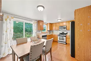 1100 Raven Dr, Scott Township, PA 15243 - Photo 7