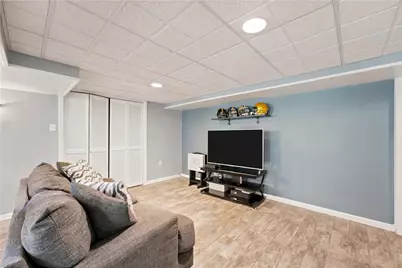 1100 Raven Dr, Scott Township, PA 15243 - Photo 21