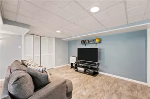 1100 Raven Dr, Scott Township, PA 15243 - Photo 21