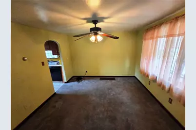248 Johnston Rd, Pittsburgh, PA 15235 - Photo 3