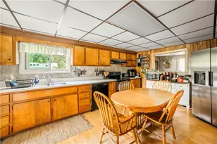 27 Locust St, Pine Township-Hellwood, PA 15710 - Photo 7