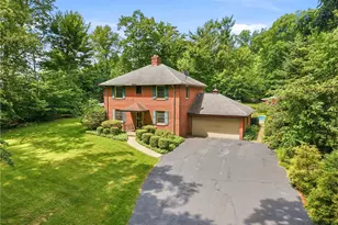 401 Robertson Rd, Hermitage, PA 16148 - Photo 1