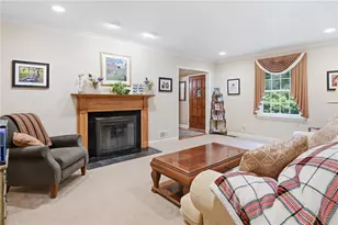 401 Robertson Rd, Hermitage, PA 16148 - Photo 5