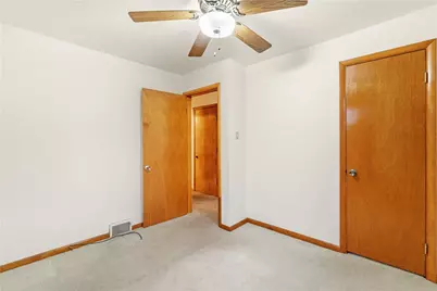 611 Overhill Dr, North Versailles, PA 15137 - Photo 15