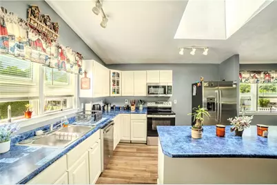 400 Moween Rd., Loyalhanna, PA 15681 - Photo 3