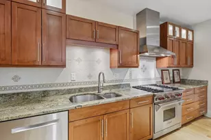 218 Grandview Dr N, Pittsburgh, PA 15215 - Photo 13
