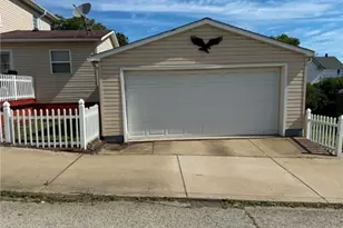 612 5th St, Donora, PA 15033 - Photo 25