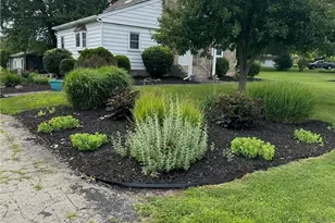 423 Penncraft 04 Circle, Luzerne Township, PA 15433 - Photo 3