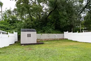 320 Glencoe Dr, West Mifflin, PA 15122 - Photo 49