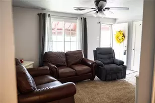 320 Glencoe Dr, West Mifflin, PA 15122 - Photo 11