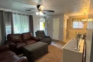 320 Glencoe Dr, West Mifflin, PA 15122 - Photo 7