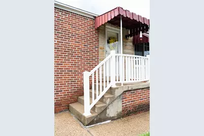 320 Glencoe Dr, West Mifflin, PA 15122 - Photo 9