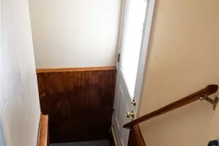 320 Glencoe Dr, West Mifflin, PA 15122 - Photo 37