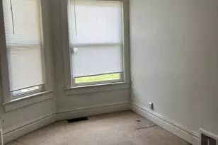 141 E Leasure Ave, New Castle, PA 16101 - Photo 3