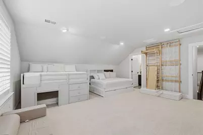 319 Crest Ln, Adams Township, PA 16046 - Photo 29